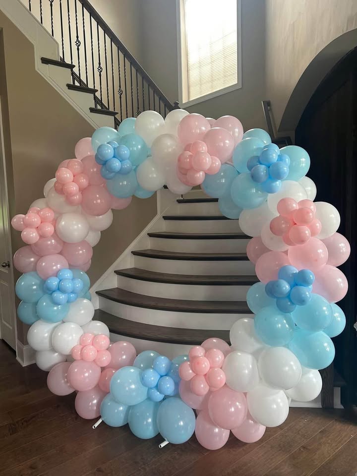 Round Frame Covered with Wreath of Balloons